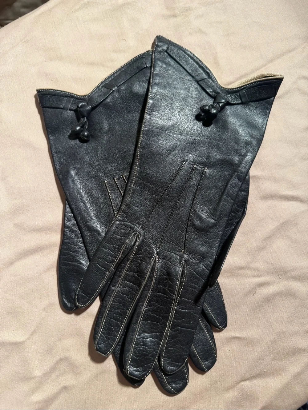 Vintage Classic Women's Black Stetson Leather Gloves